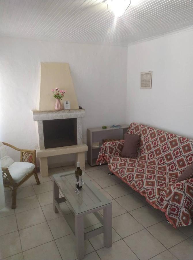 Eutyxia's House Apartment Gaios